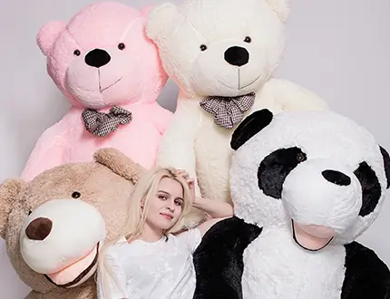 Grandi giocattoli di peluche